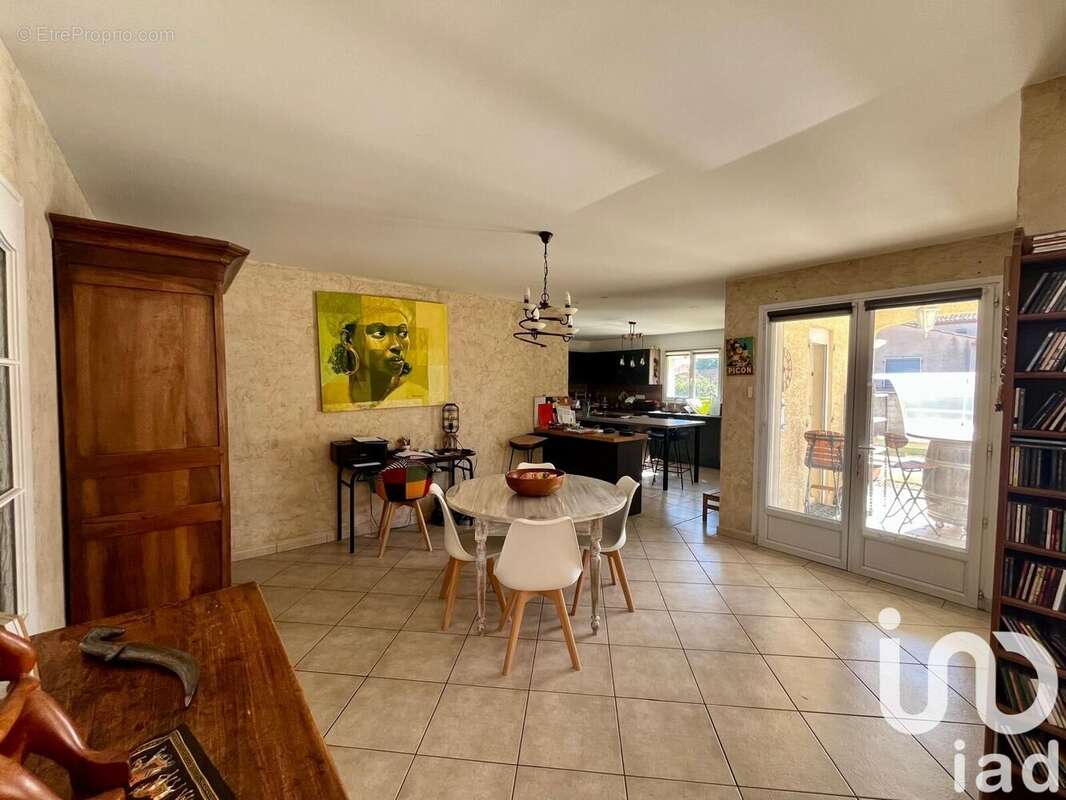 Photo 4 - Maison à COURSAN