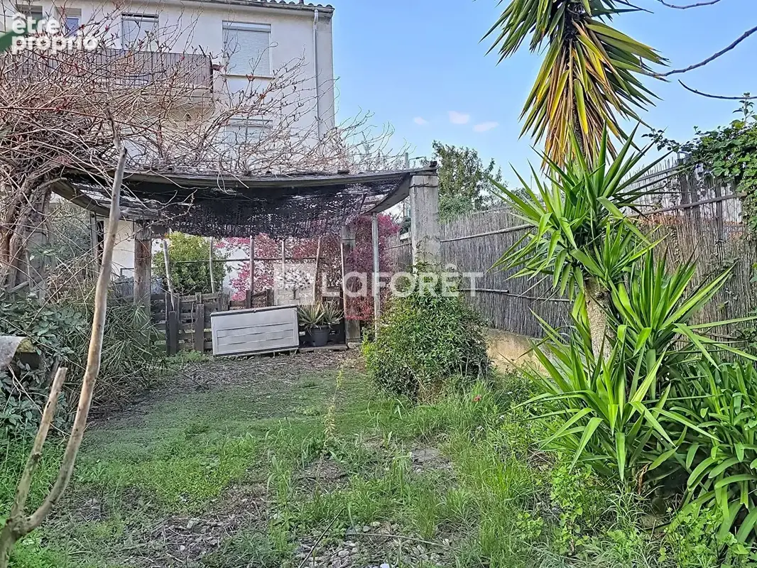 Appartement lumineux de 64 m2 avec Jardin privatif, garage, cave et balcon - photo 10
