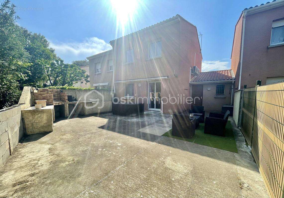 Claira - maison 2 faces - 3 chambres - 87m² habitables - jardin 253 m² - photo 2