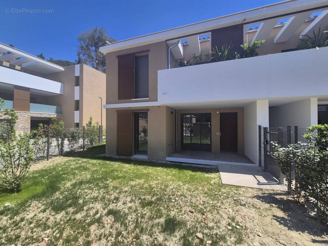 Appartement à AIX-EN-PROVENCE