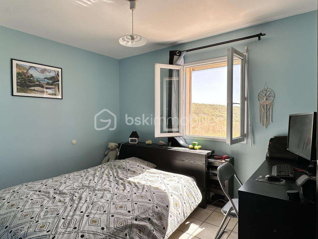 Maison à FORCALQUIER