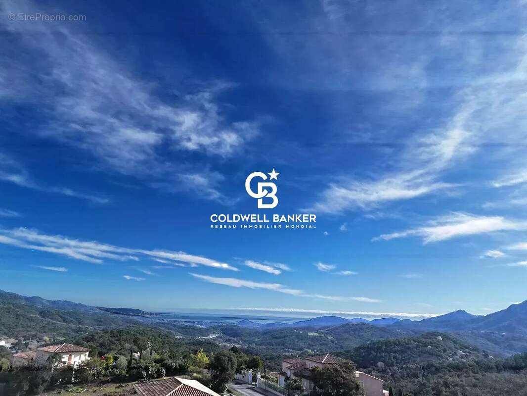 Maison à LES ADRETS-DE-L'ESTEREL