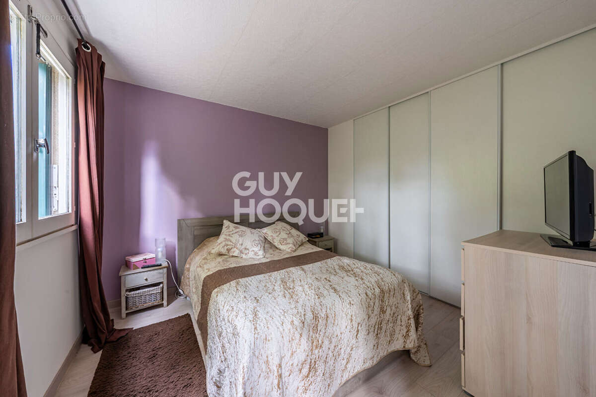 Appartement à PONTAULT-COMBAULT