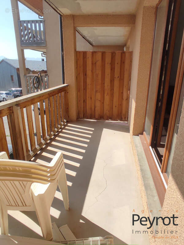 Appartement 38 m² à Les Angles  - photo 9