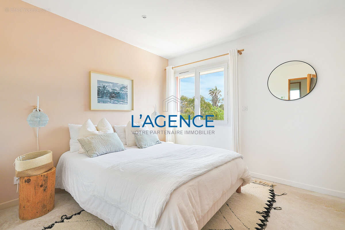 Appartement à HYERES