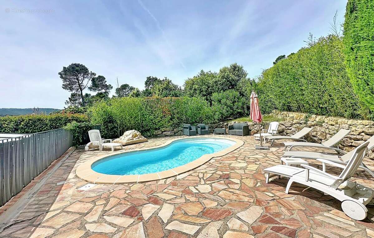 Maison à CARCES