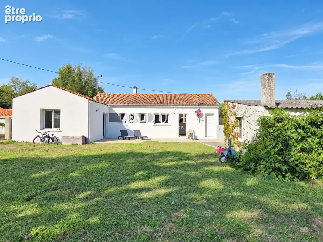 Maison à SOULLANS