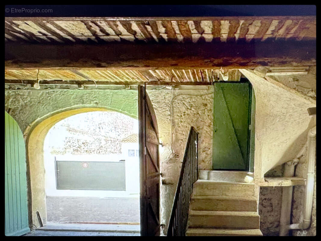 Maison à BESSAN