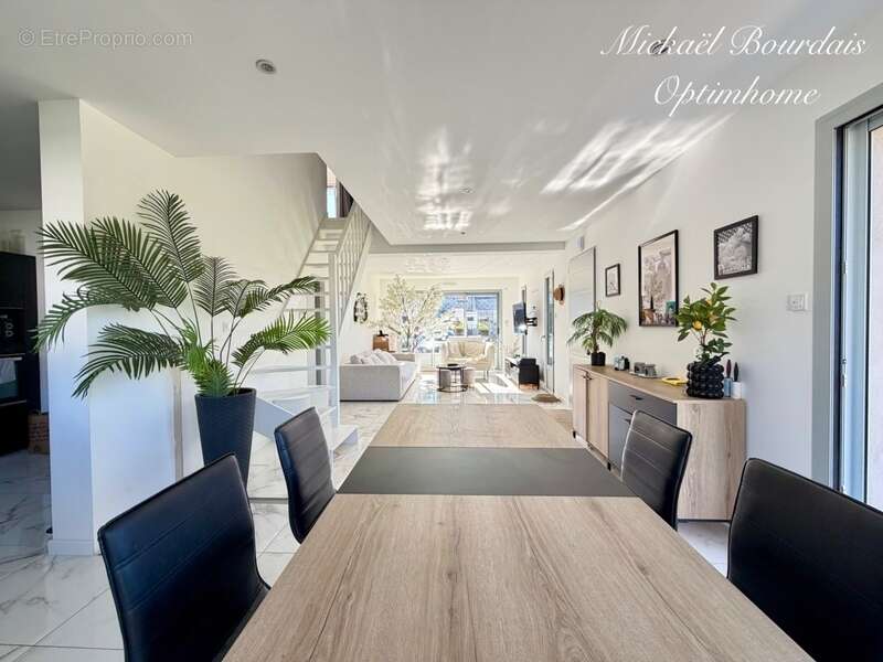 Maison à SEICHES-SUR-LE-LOIR