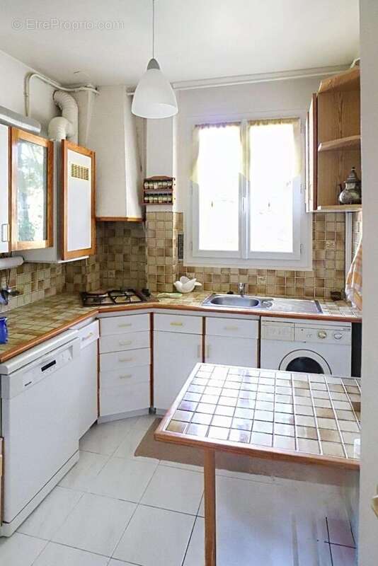 Photo 6 - Appartement à SAINT-DENIS