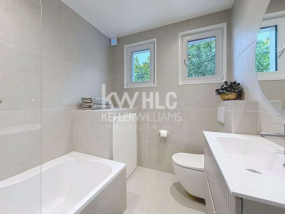 Maison 239 m² à Chens-Sur-Leman  - photo 5