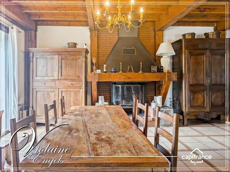 Maison à PEPIEUX
