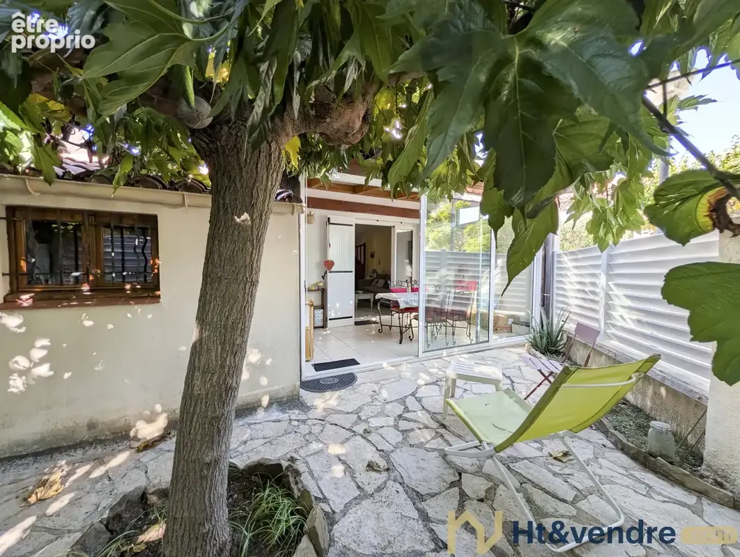 Photo Maison à Hyeres au prix de 395 000€