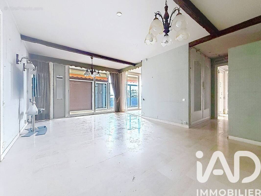 Photo 1 - Appartement à ROQUEBRUNE-CAP-MARTIN