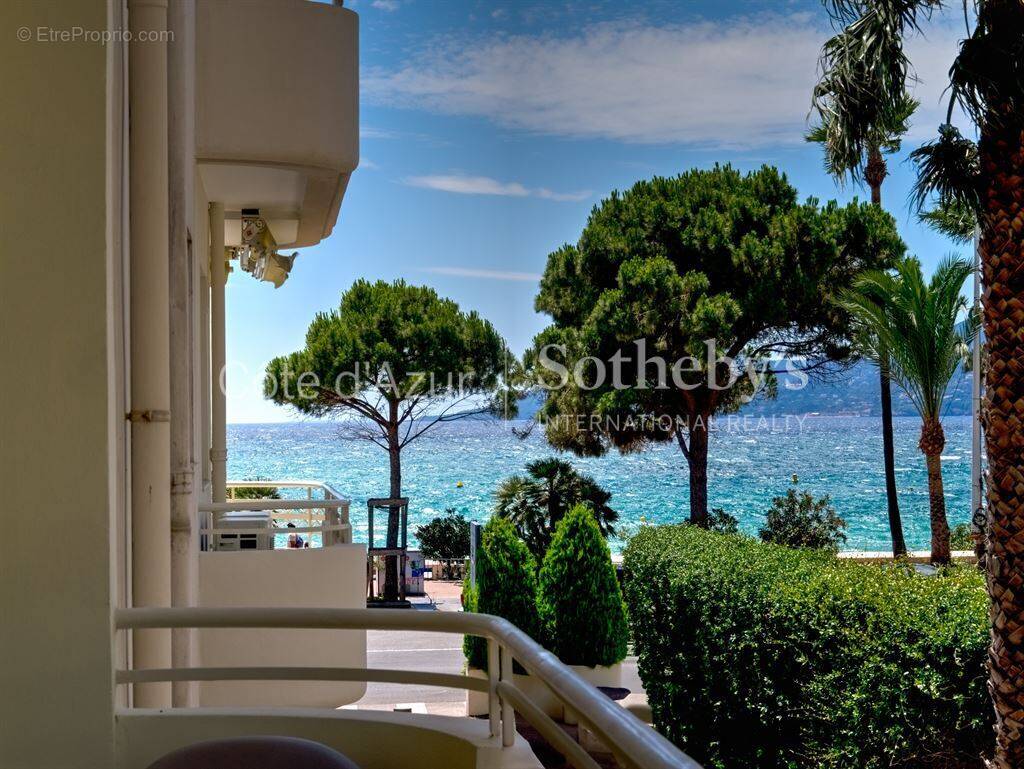 Appartement à CANNES