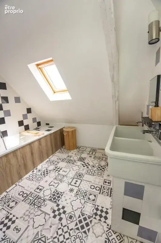 Chavagnes en paillers (85250) - lieu d'exception - ancienne chapelle renovee 6 chambres sur 900m² clos - photo 33