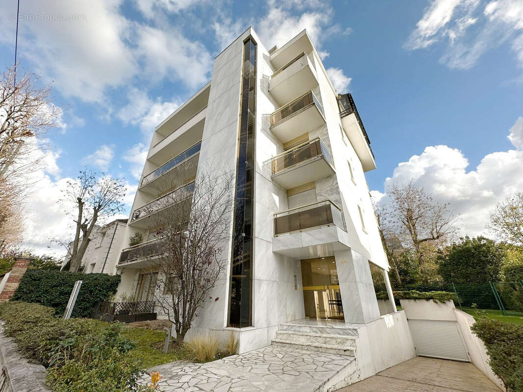 Appartement à SAINT-MAUR-DES-FOSSES