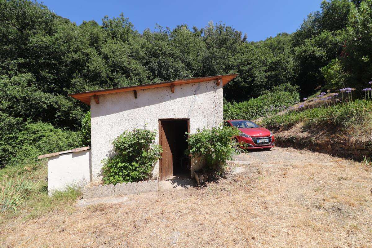 Maison à BERRE-LES-ALPES