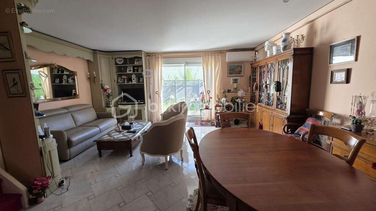 Maison à SAINT-GERMAIN-LES-CORBEIL