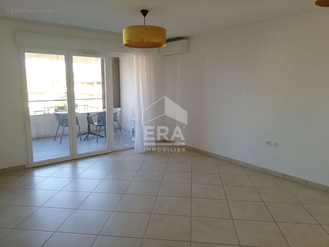Appartement à FREJUS