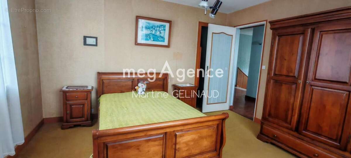 Maison 175 m² à Saintes  - photo 6