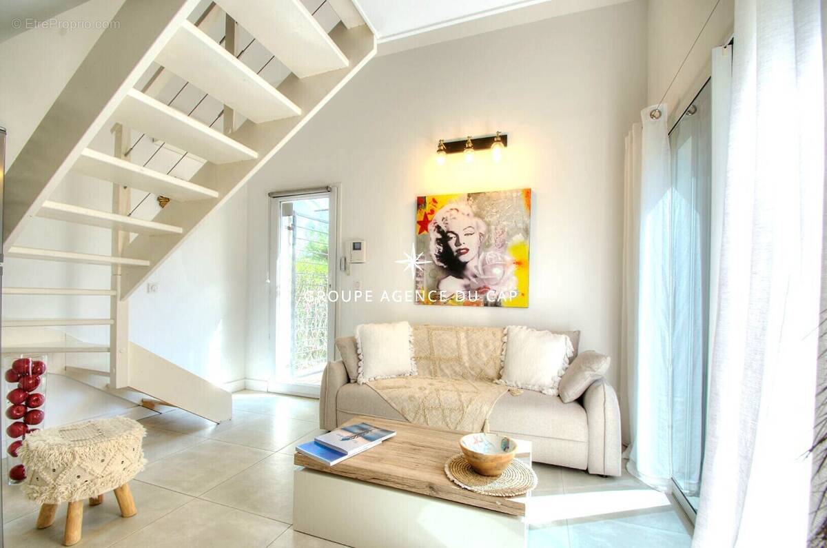 Appartement à SAINT-RAPHAEL