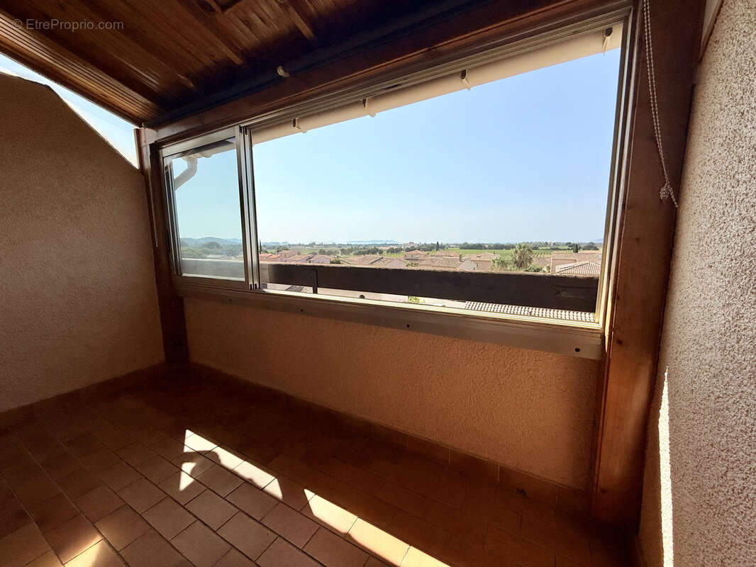 Studio avec vue mer   La Londe-les-Maures - photo 2