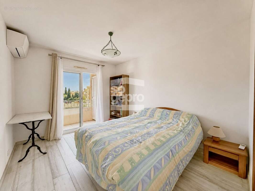 Réf : 2317 - Vente 3 Pièces avec Garage vue sur le Golf au Cap d'Agde ! - photo 8