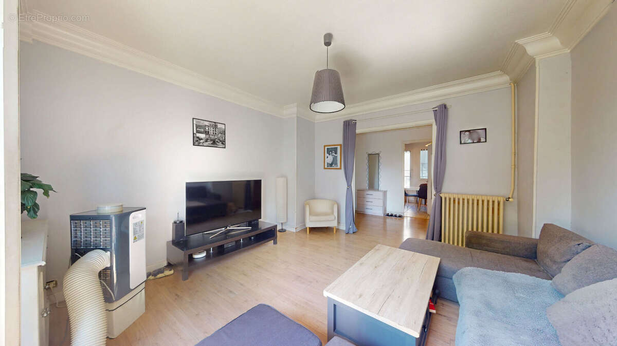 Appartement 3 pièces de 82 m2 avec 2 balcons - Vallier / Libération - Grenoble - photo 13