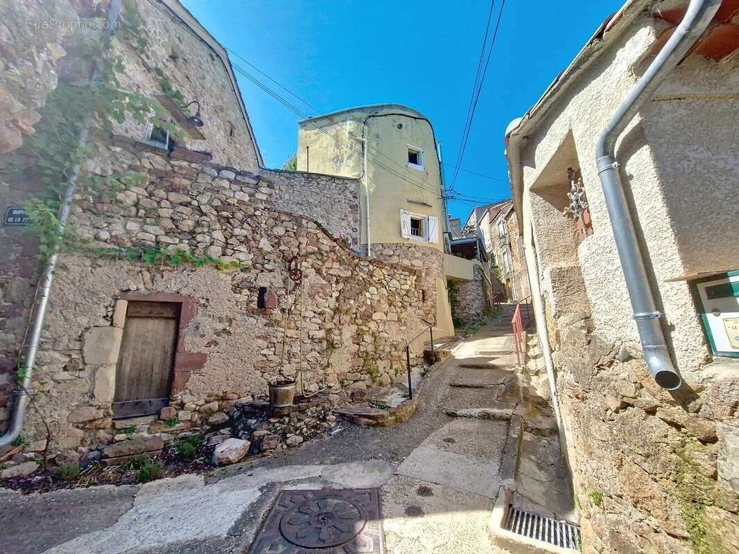 Maison à LE BOUSQUET-D'ORB