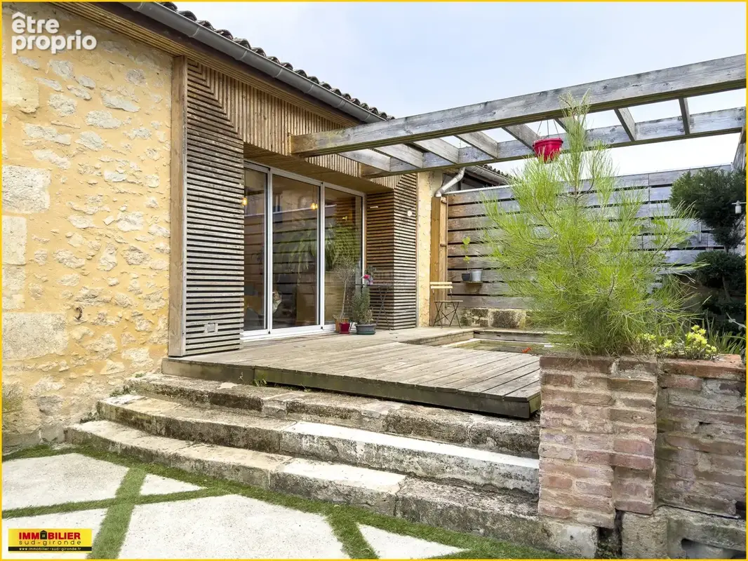 Magnifique rénovation Centre PODENSAC - photo 3