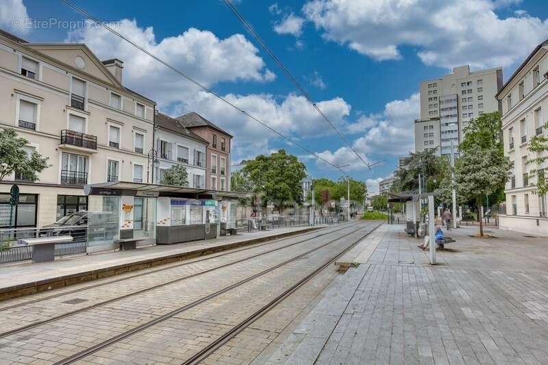 Appartement à GENNEVILLIERS