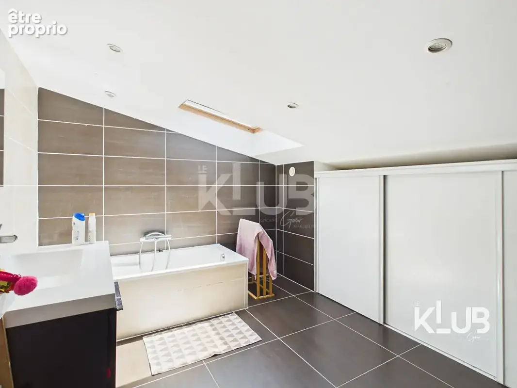 Appartement Morosaglia 3 pièce(s) 110 m2 - photo 8