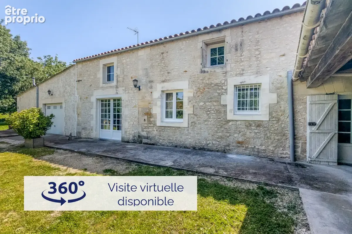 Maison à LE MUNG