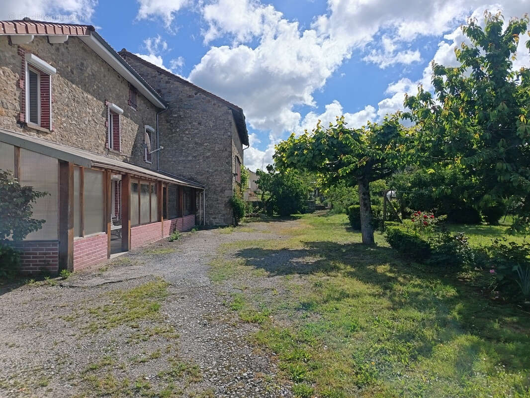 Maison à BOISSEUIL