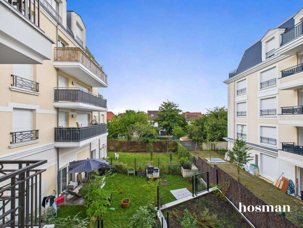 Appartement 3 pièces lumineux avec balcon et parking - Immeuble récent - Proche RER - photo 13