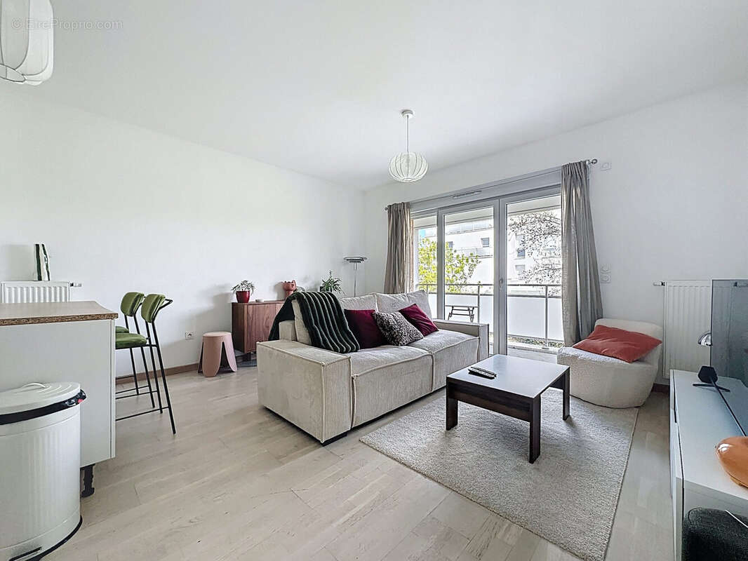 Appartement à BEZANNES