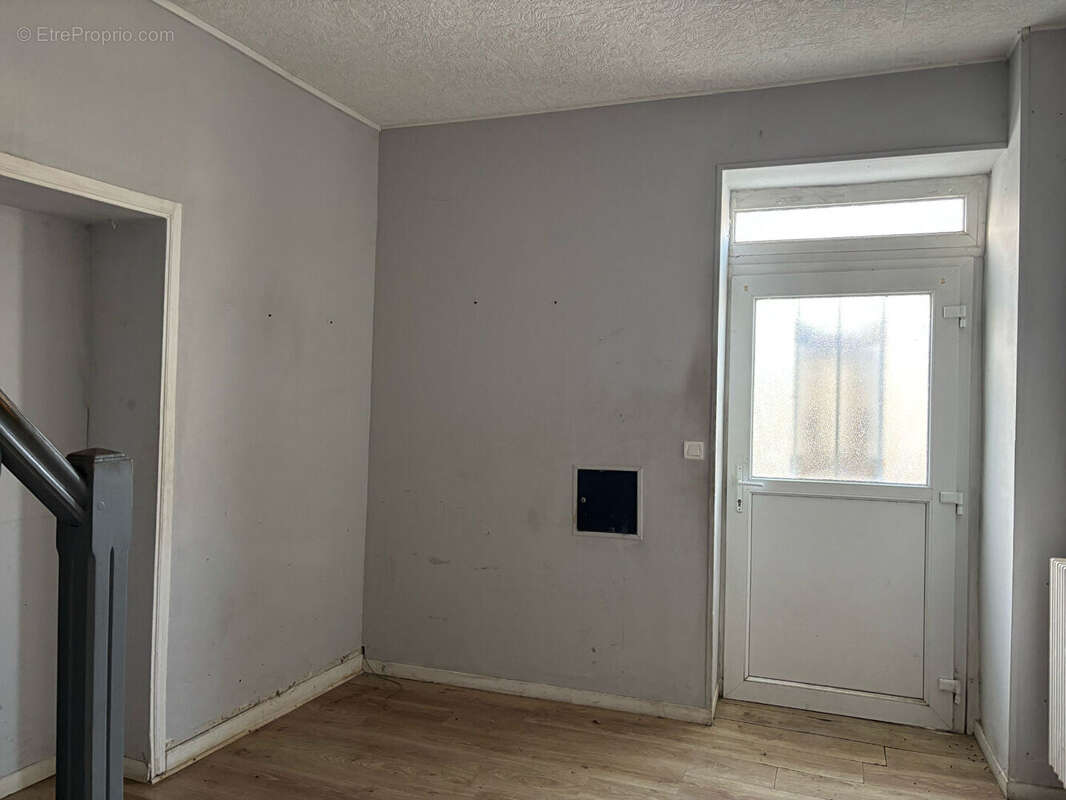 Maison à CHERY-LES-POUILLY