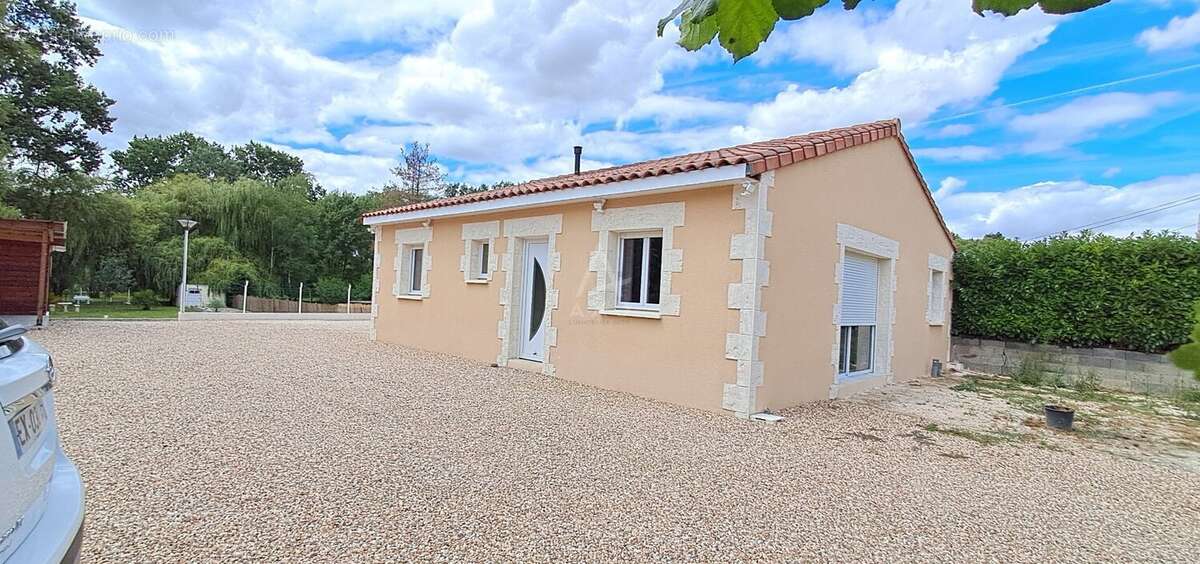 Maison à GOND-PONTOUVRE