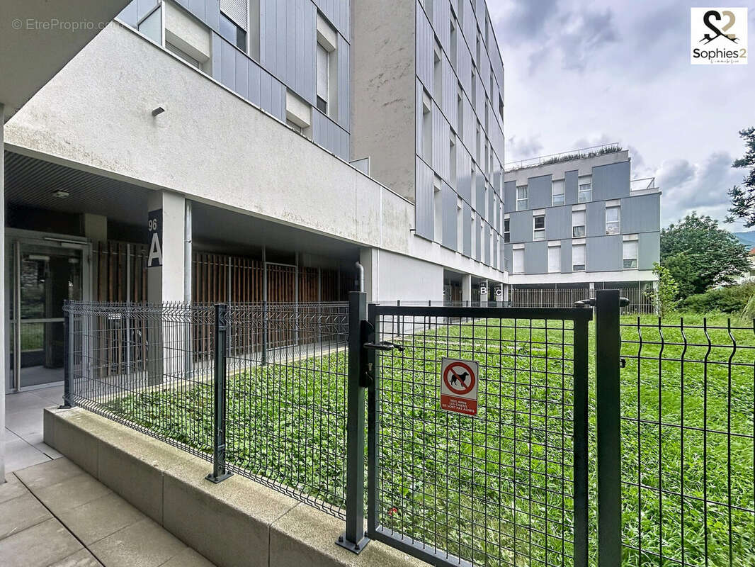 Appartement 37 m² à Grenoble  - photo 9