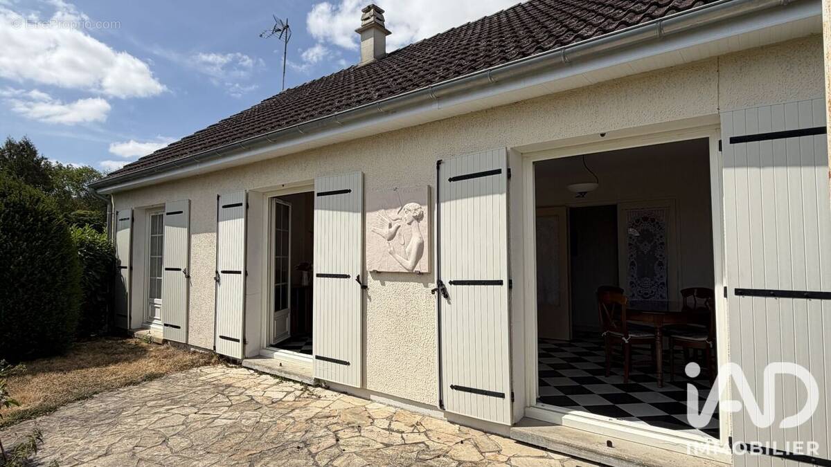 Photo 1 - Maison à BOISSY-LE-CHATEL
