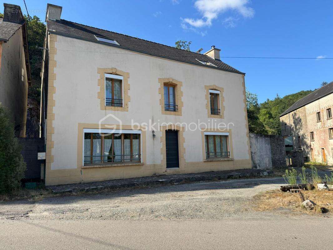 Maison à PLEYBEN