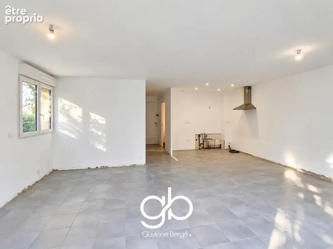 A vendre appartement renove prades le lez - photo 2