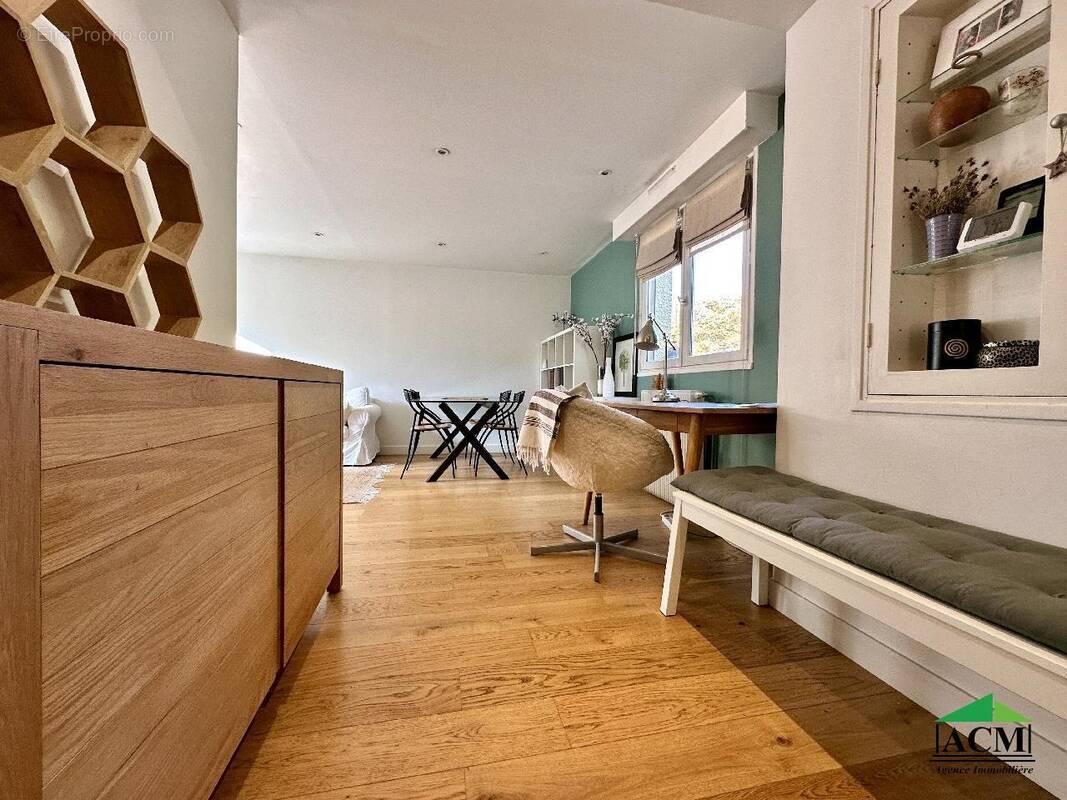 Appartement à MERY-SUR-OISE