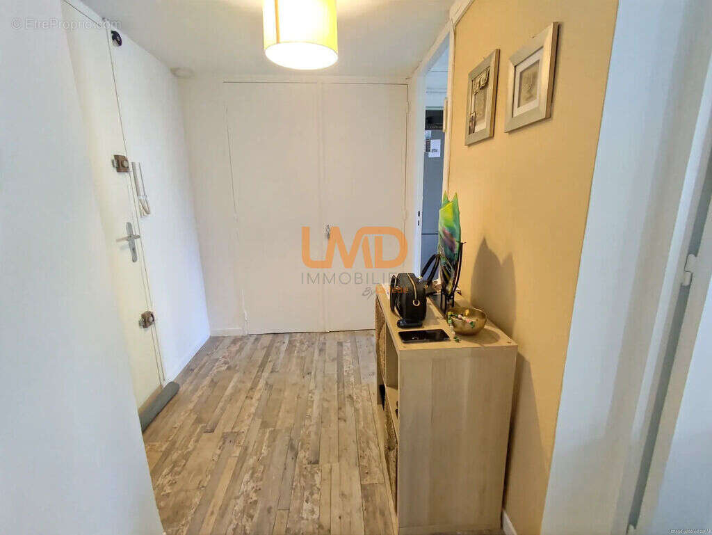 Appartement à MARSEILLE-9E