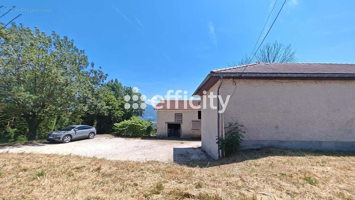 Maison 150 m² à Moirans  - photo 18