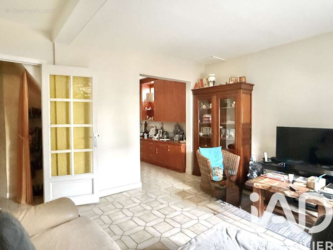 Photo 8 - Maison à MORANGIS