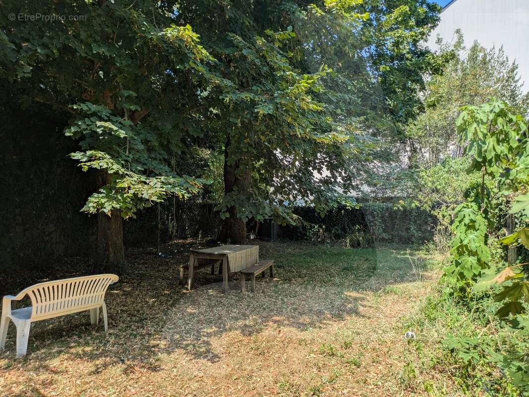 NANTES - PETIT PORT,  APPT T3 de 62 m² - Dernier étage – Balcon – Stationnement – Cave - photo 8