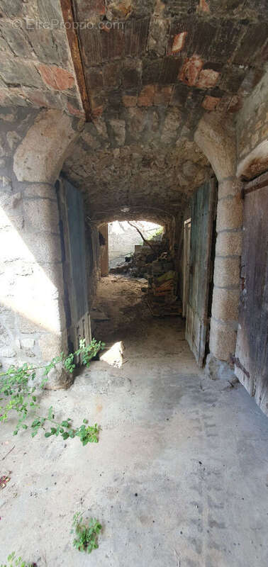 Authentique maison ardéchoise en pierres - photo 9
