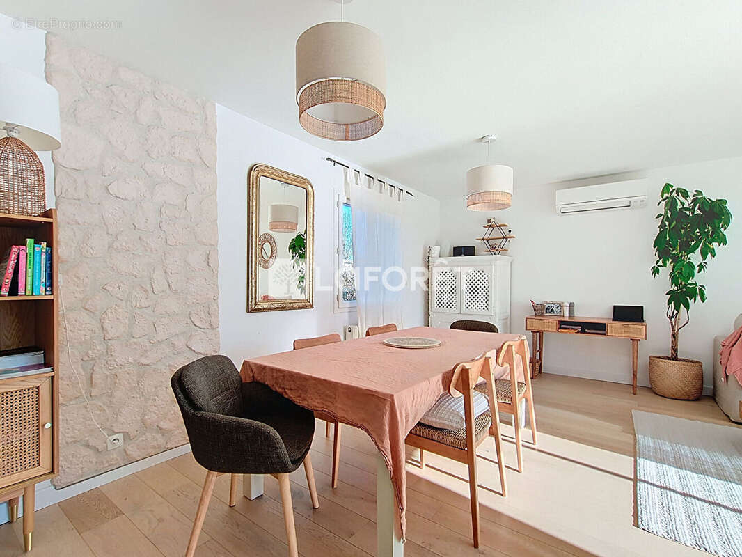 Maison à VILLEMUR-SUR-TARN